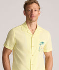 Chemise vintage à manches courtes et col camp
