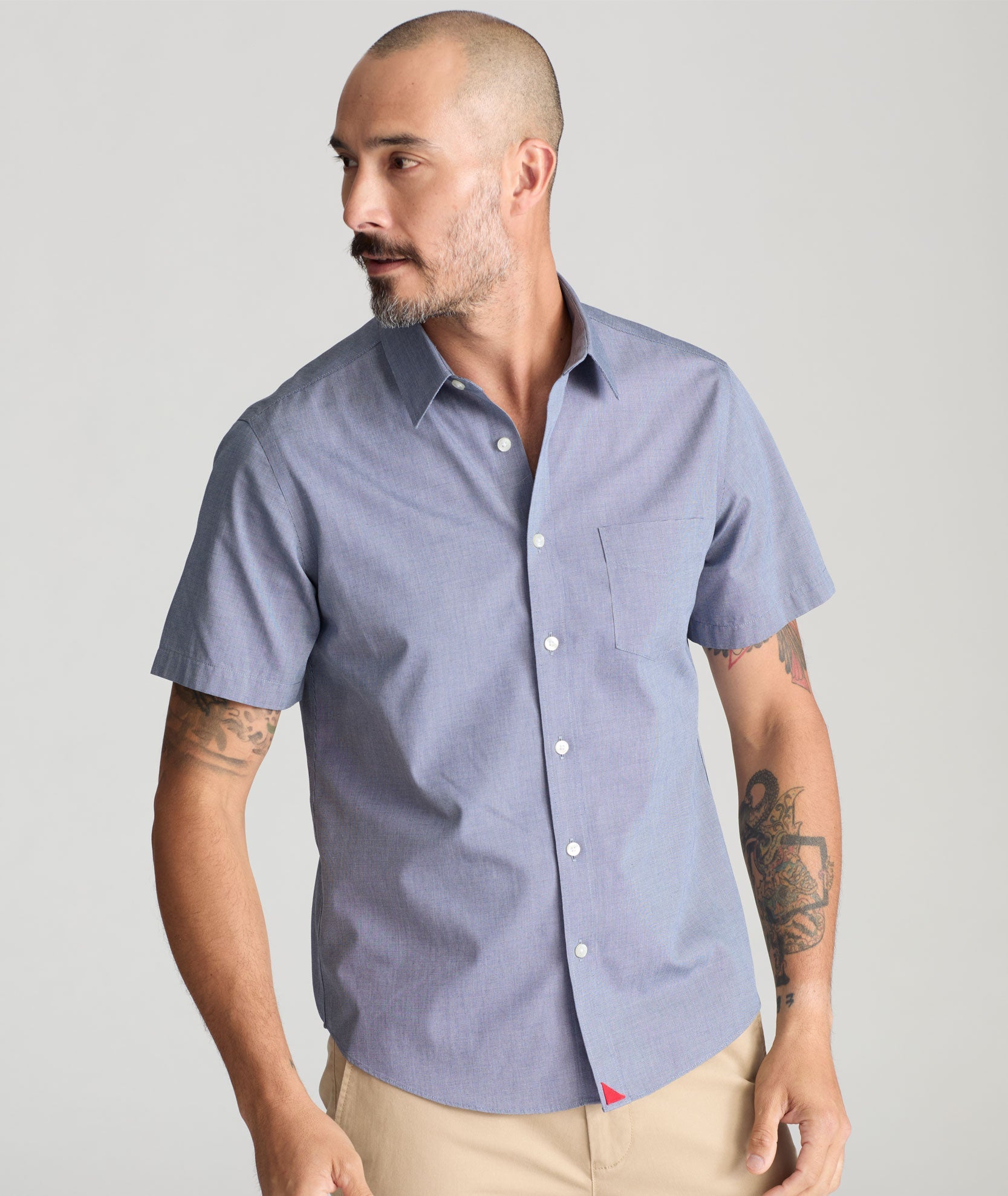 Chemise à manches courtes infroissable