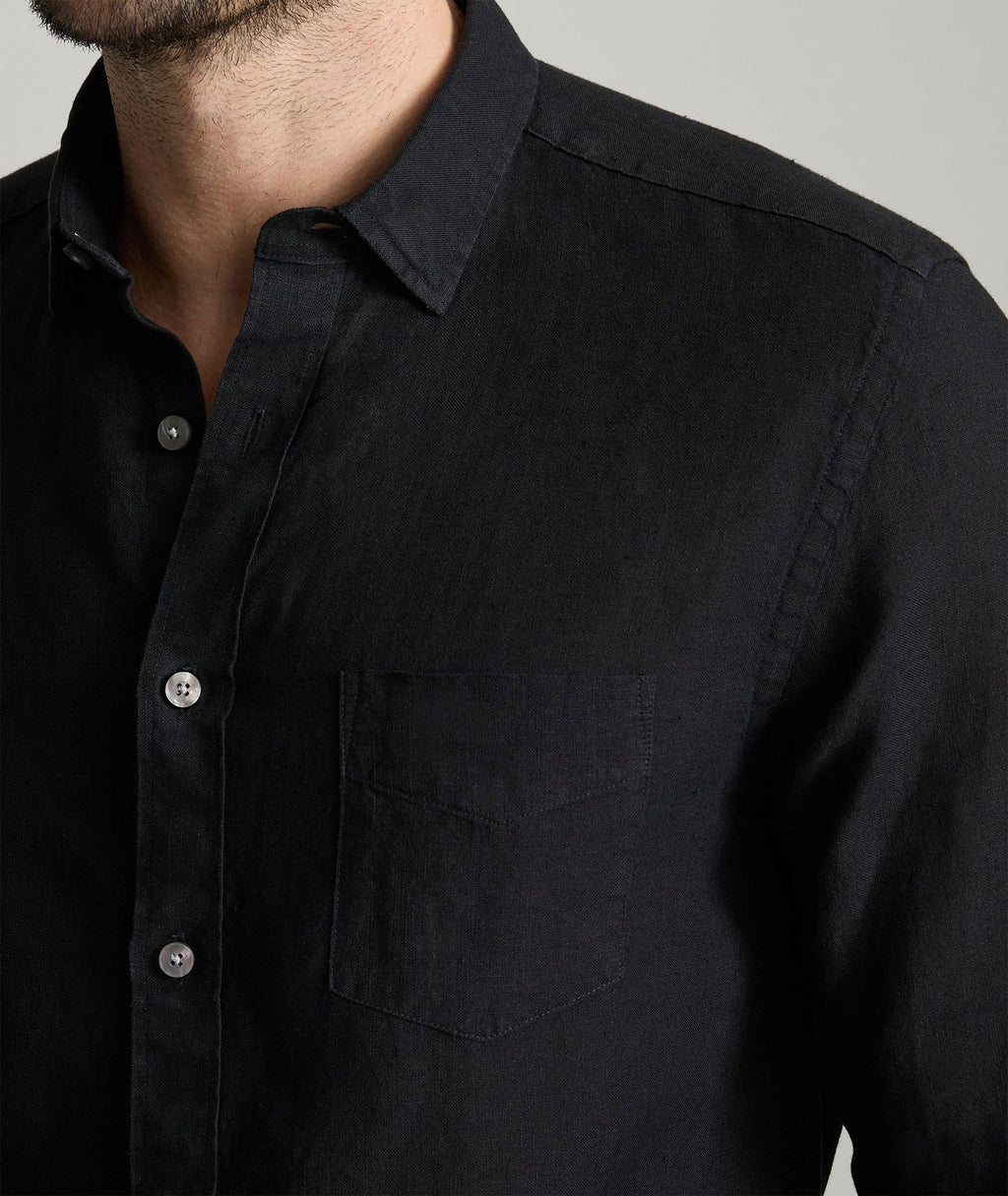 Chemise en lin infroissable