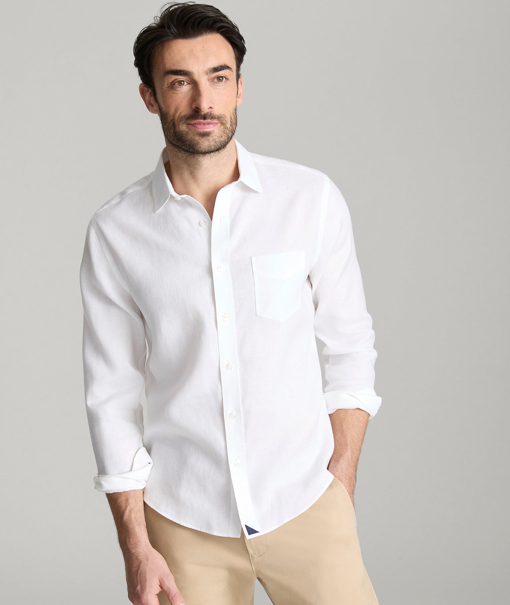 Chemise en lin infroissable