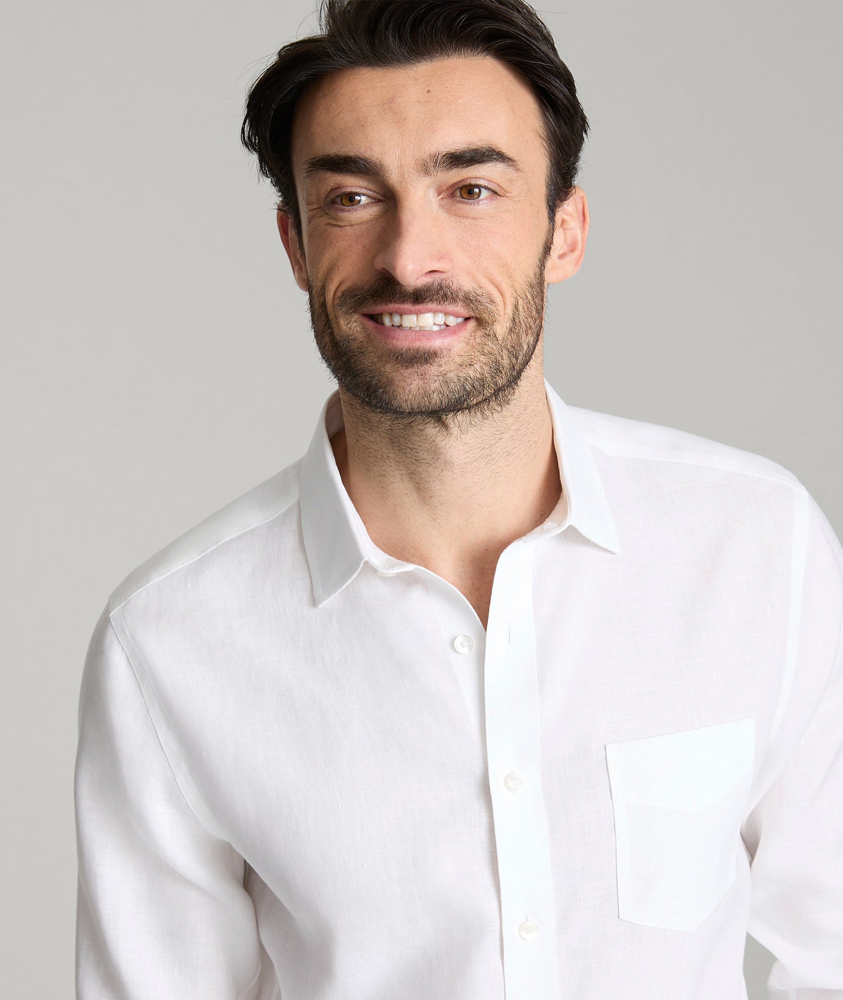 Chemise en lin infroissable