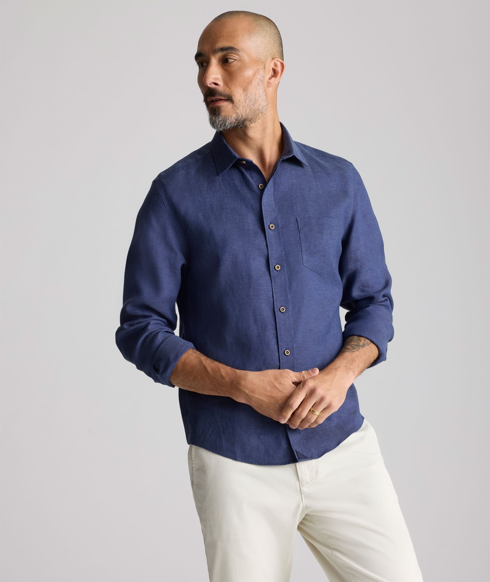 Chemise en lin infroissable