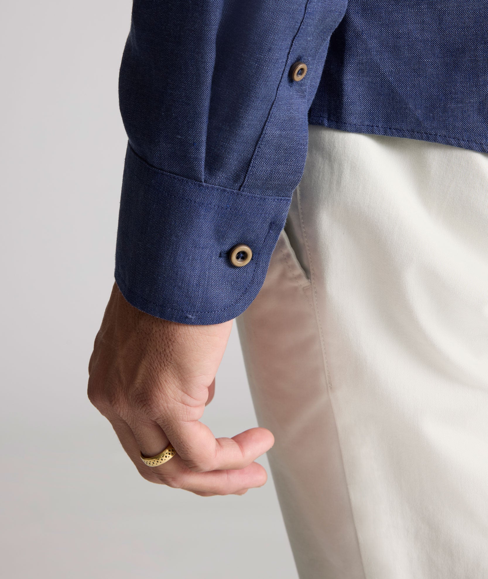 Chemise en lin infroissable