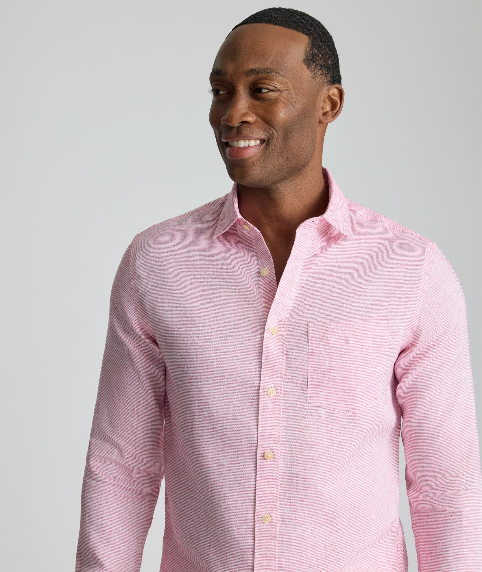 Chemise en lin infroissable